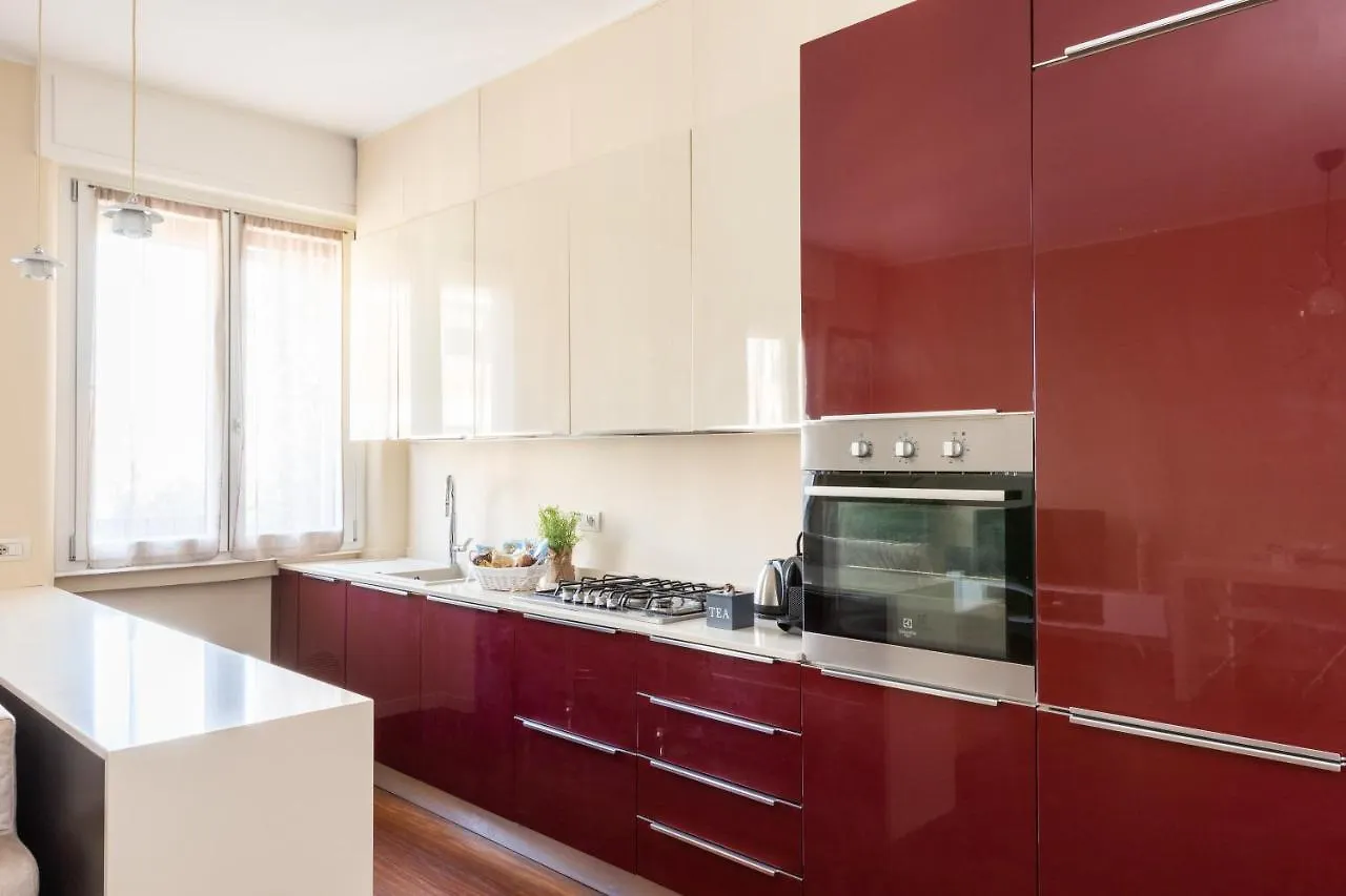 Rosselli 13 Milan Apartment 0*,  Italy