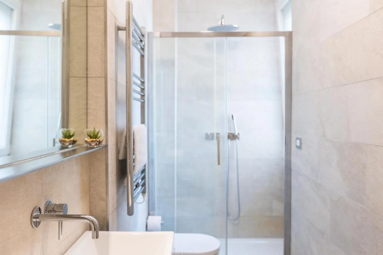 Rosselli 13 Milan Apartment 0*,  Italy